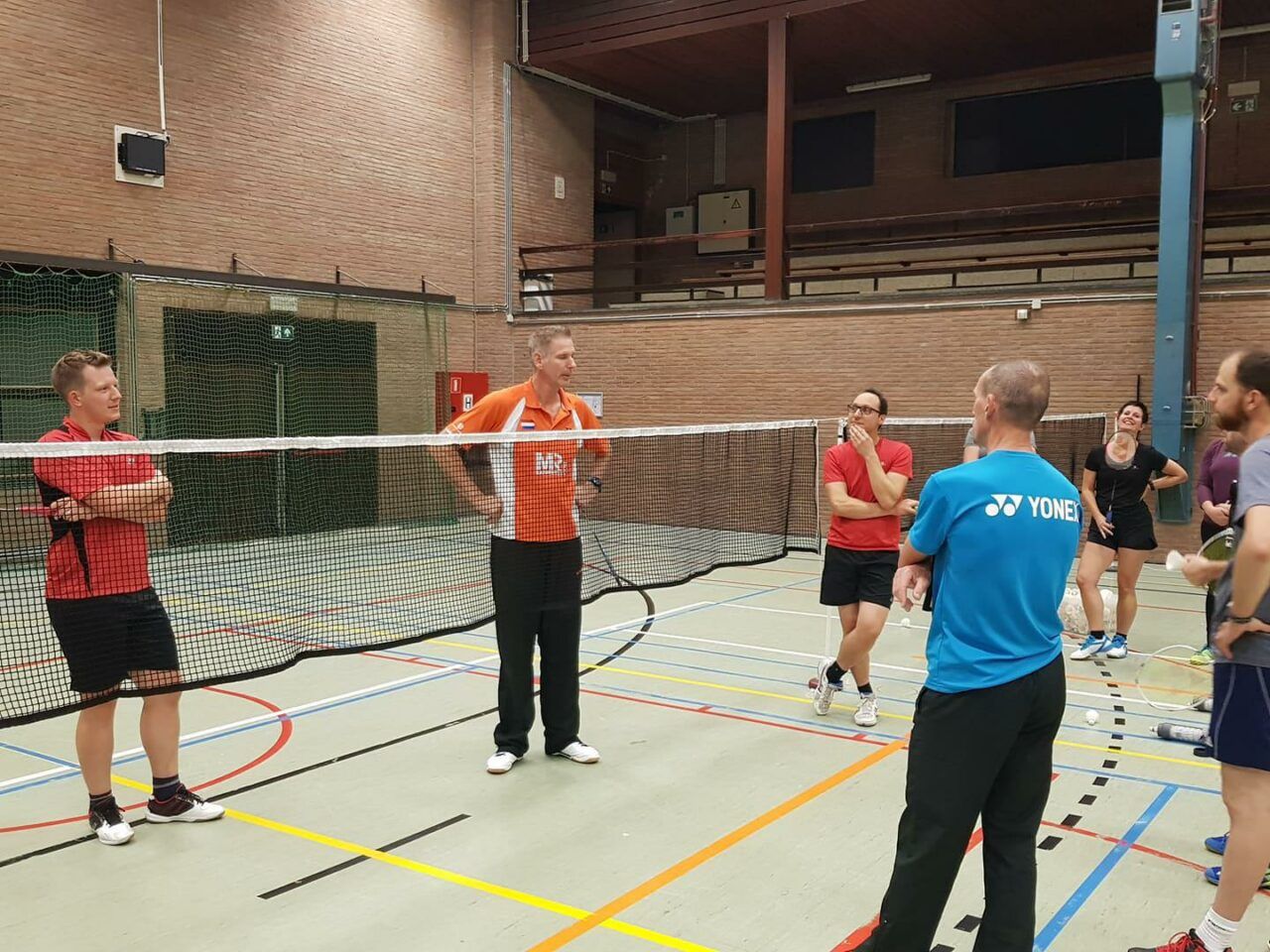 Bijscholing dubbelspel voor jeugd en volwassenen door Leonard Van Velzen